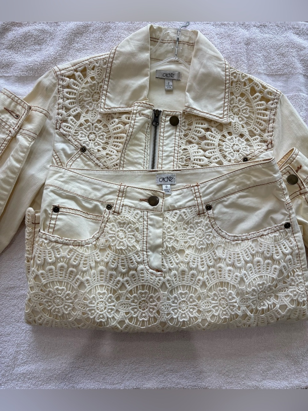Cache Cream Crochet-Panel Jacket & Skirt Set - Picture 4 of 4